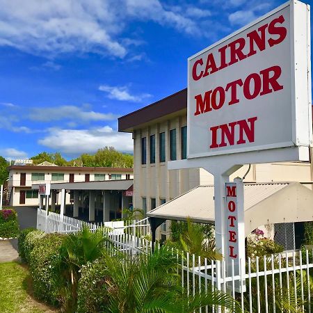 ケアンズ モーター イン エクステリア 写真